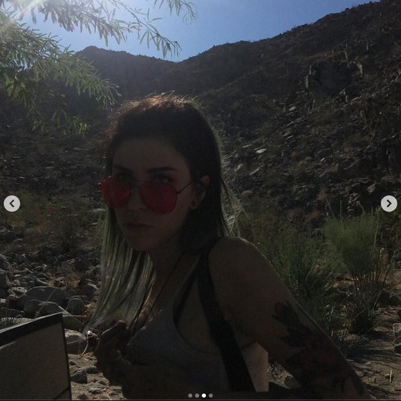 Meet your Posher, Chloe - Picture 10 of 11